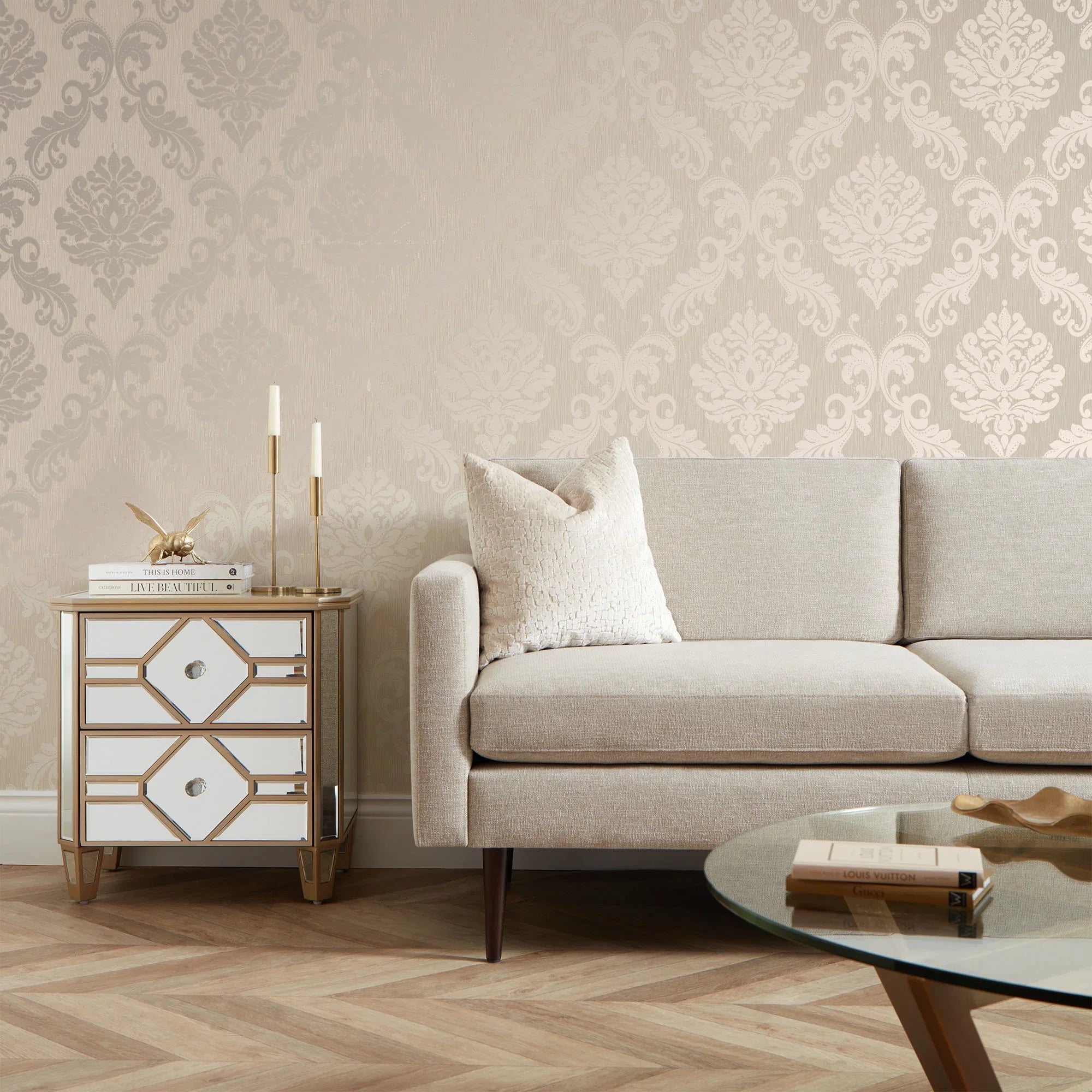 Chelsea Glitter Damask Wallpaper in Cream and Gold
