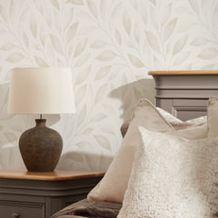 Gentle Vines Wallpaper in Sandstone