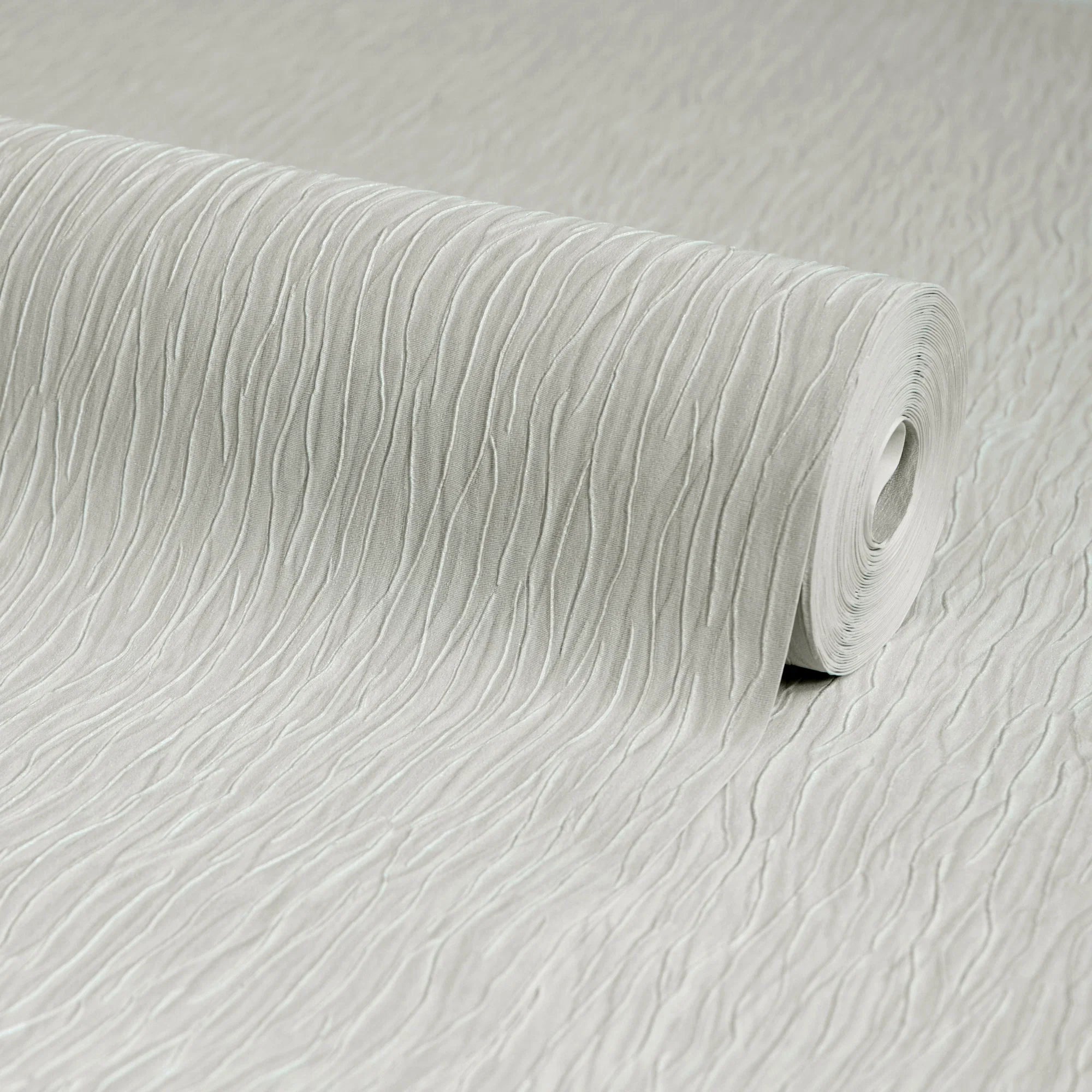 Crushed Silk Wallpaper in Light Grey