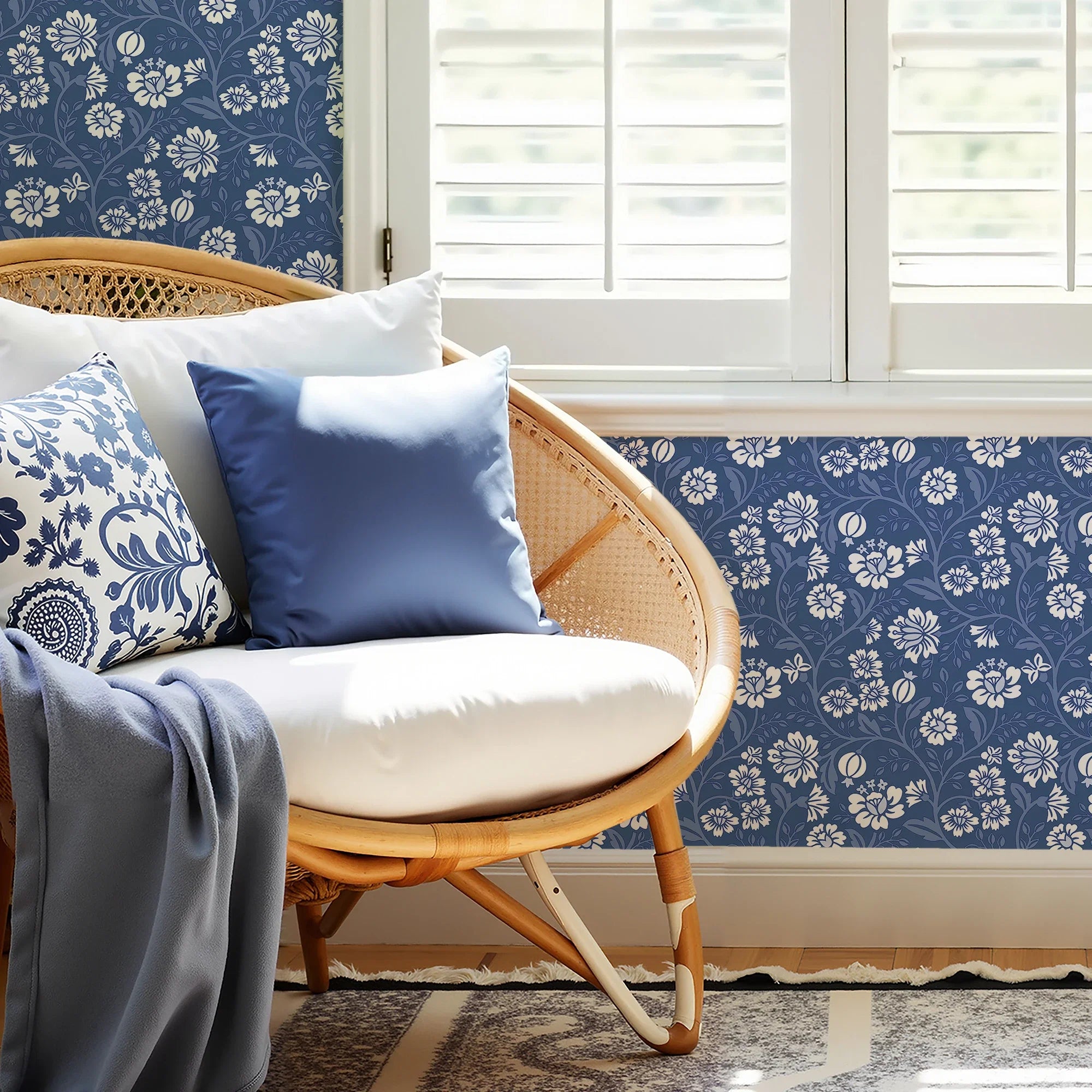 Folksy Floral Wallpaper in Blue